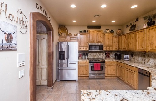 Lake Havasu City House | Perfect for Families & Groups w/2 Private Casitas!