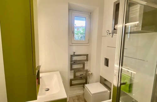 Isolotto Apartment | Perfect for families and young couples. 15 minutes from the center