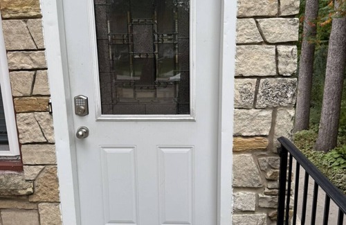 Glendale House | Perfect for Families, newly remodeled