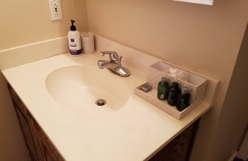 Odessa House | Perfect For Travelers and Traveling Nurses Near I-20