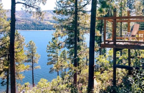 Bayfield Cabin | Perfect Getaway Cabin w/views of the lake, perfect for stargazing!