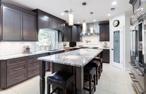 West Oak Hill House | Perfect getaway. Hot tub, out door kitchen and Gourmet kitchen for all your need
