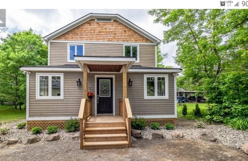 Port Carling House | Perfect Getaway in the heart of Muskoka
