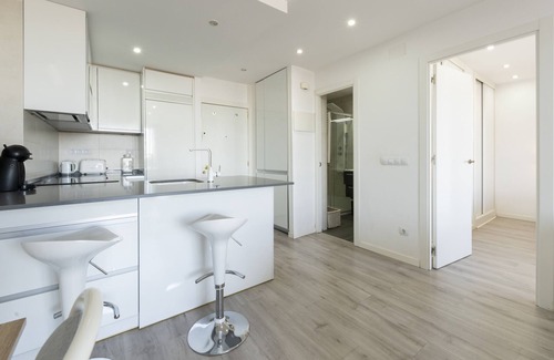 Nueva Espana Apartment | Perfect getaway in Madrid: 1-bedroom flat with pool and balcony, ideal for your holidays