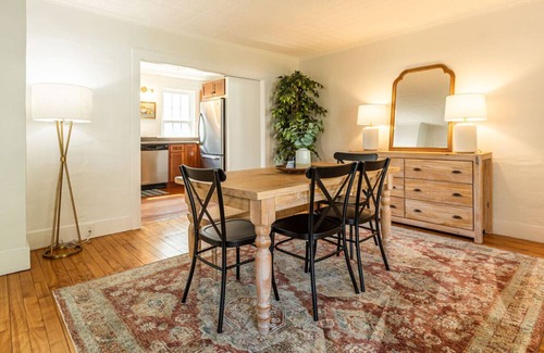 Bridgewater Apartment | Perfect Getaway minutes to Killington & Woodstock