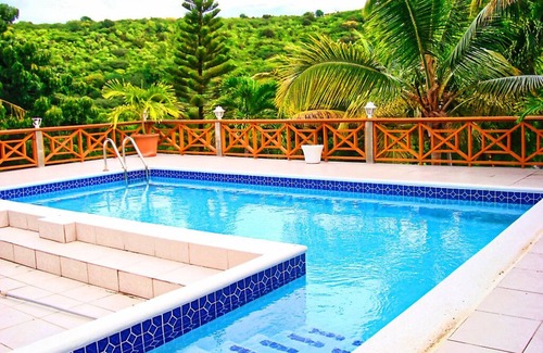 St. John's House | Perfect getaway with beautiful beach and sunset Views, with a Private Pool