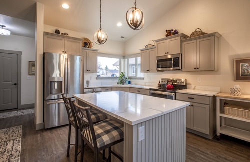 Kalispell House | Perfect Golf Getaway near Glacier, 2/2 townhome right on golf course