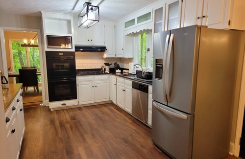 Pine Mountain House | Perfect Hiker’s Haven Retreat just steps to F. D Roosevelt State Park!