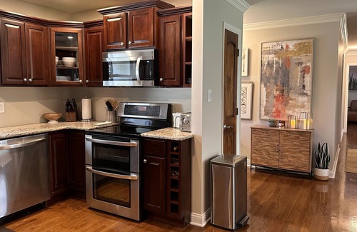 Lexington House | Perfect home away from home