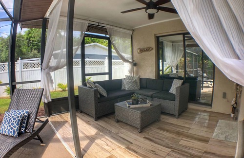South Venice House | Perfect home away, modern amenities, ~ Heated Pool ~ Close to S. Venice Beach