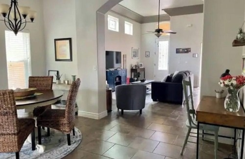 Biggs Field House | Perfect Home for Families/Dogs-Gated Community, Security/Pool & Many Amenities