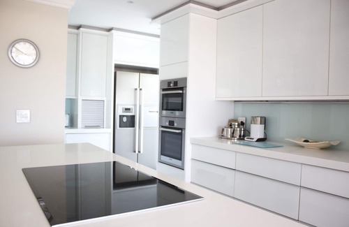 Bloubergstrand House | Perfect Home, Perfect Views!