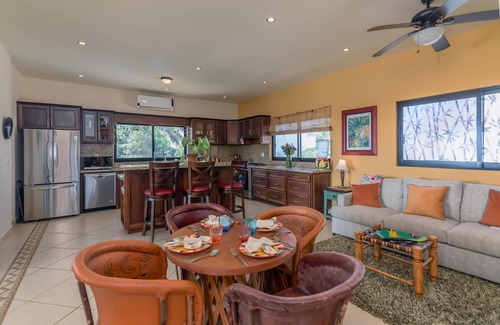San Jose del Cabo House | Perfect House with Amazing View of the Ocean and 5 minute walk to the Beach!