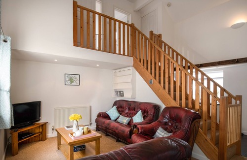 Conwy House | Perfect hub for Snowdonia visitors