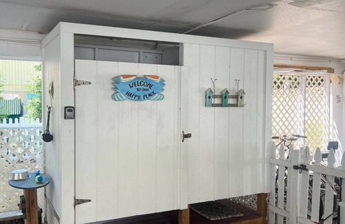 Bethany Beach Cottage | Perfect Key West Style - Pet-Friendly - Tennis - Beach Town