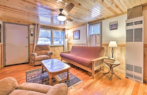 Montello Cottage | Perfect lakefront cabin for any time of year