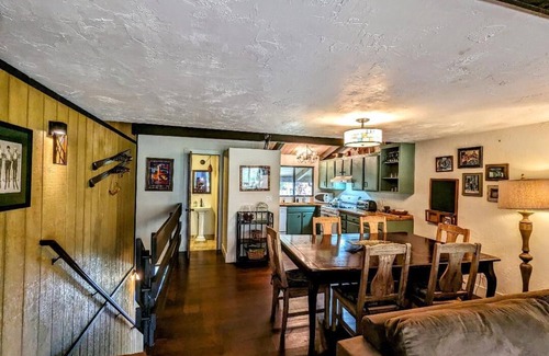 Big Bear Lake Condo | Perfect Location for Big Bear Adventures! Cozy 2-BR, 2-BA Townhouse with Spa