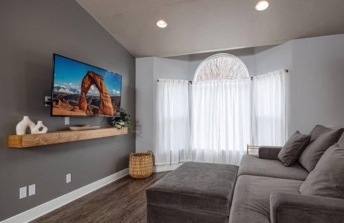 Ogden House | Perfect Location, mountain views w/ fenced yard