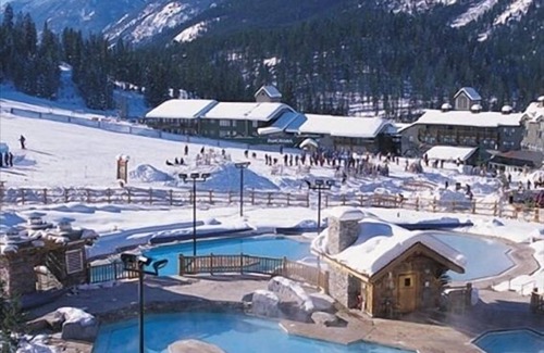 East Kootenay Condo | Perfect location One Bedroom Townhome: True Ski to Door!