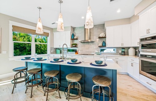 Siesta Key Village House | Perfect Location. Roof Top Deck. Gulf Views. Heated Pool/Spa w/Rain Curtain