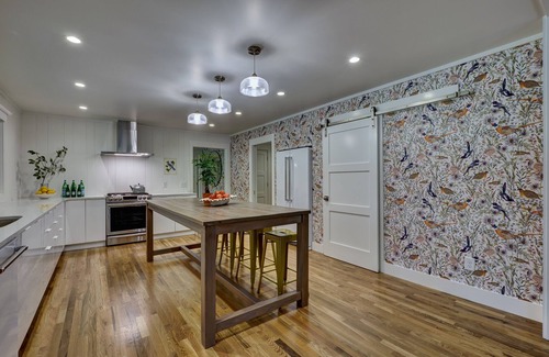 Highlands House | PERFECT LOCATION-True Walk To Town!
