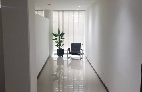 Las Lomas I Apartment | Perfect Location Walk To All Parque Lleras 3 min