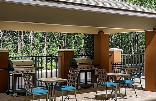 Florida Central Atlantic Coast Apartment | Perfect Orlando Getaway: Cozy Suites with On-Site Pool & More!