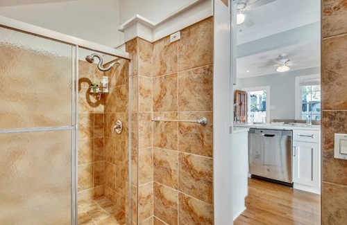 Key West Historic District House | Perfect Pineapple by AvantStay Pet Friendly w Pool Month Long Stays Only