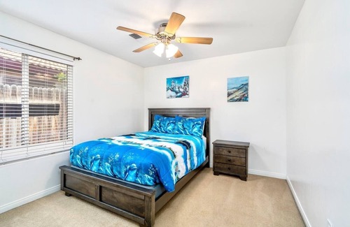 Greenacres House | Perfect Private Getaway Near Downtown Bakersfield!