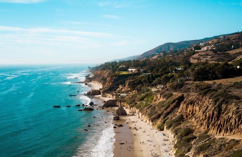 Valley Glen House | Perfect Private Getaway Near North Hollywood!
