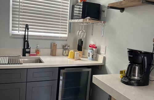 Lauderdale-by-the-Sea Apartment | Perfect Studio by Ocean & Downtown, Private Yard + Parking, Lauderdale-by-Sea!