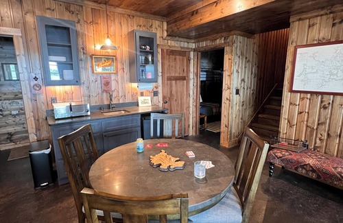 Hayward Cabin | Perfect Sand Beach frontage on the famous Chippewa Flowage!