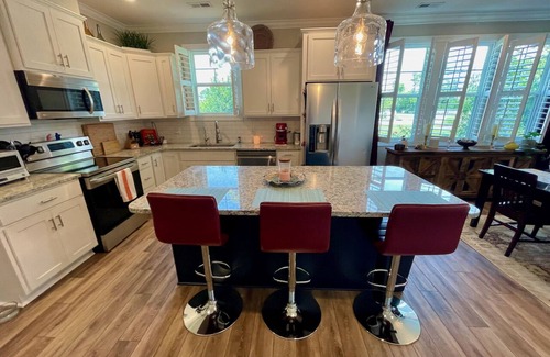 Morehead City Cottage | Perfect Single Level Spacious Layout Coastal Retreat Featuring Resort Style Pool