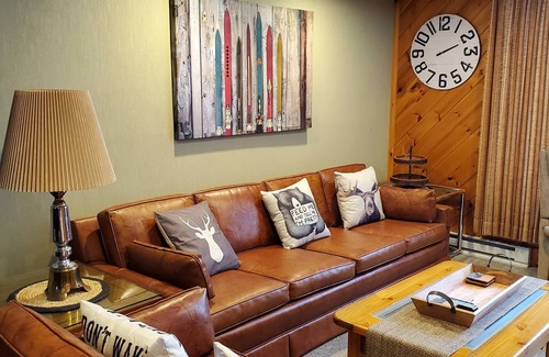 Jeffersonville Condo | Perfect ❄ Smugglers Notch ❄ 5 bed vacation home!