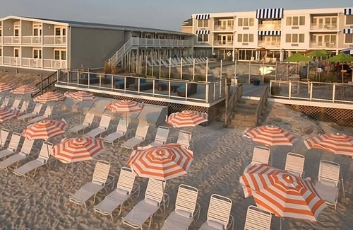 Silver Beach Hotel | Perfect Spot for Soaking Up Some Sun & Sightseeing! Private Beach, Onsite Pools!