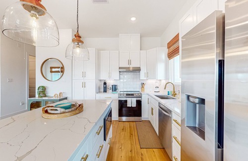 San Luis House | Perfect | Steps to Beach | Modern | Group Ready