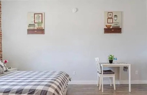 Downtown Los Angeles Apartment | Perfect Studio with AC in charming Los Angeles