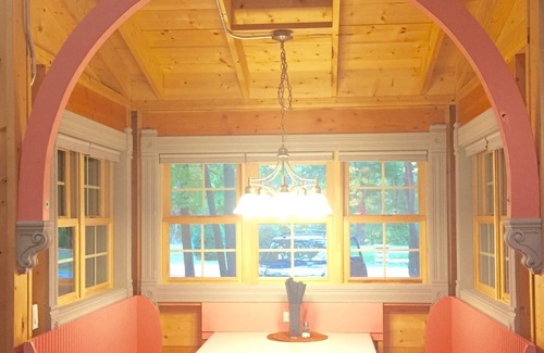 Fennville Cottage | Perfect weekend getaway! Cottage #4 at DollyBrook minutes from Saugatuck