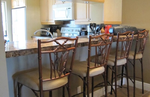 East Naples Condo | Perfect Winter Getaway ~ Turnkey ~ Naples, FL