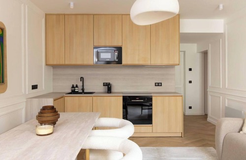 Gaillon Apartment | PERFECTLY LOCATED BETWEEN THE MARAIS, LOUVRE & OPERA DISTRICTS - RUE SAINTE-ANNE