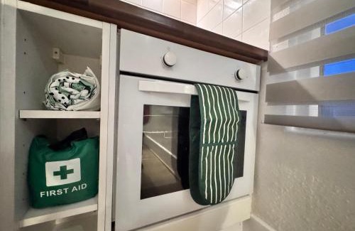 Stroud Green Apartment | Perfectly located Studio in Vibrant Finsbury Park