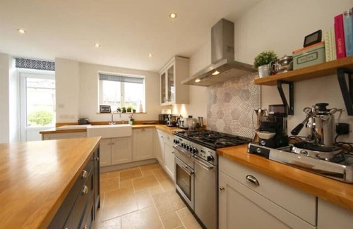 Roath Apartment | Perfectly Positioned Pad