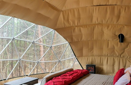 Logan Resort | Peridot Geodome by Inn & Spa at Cedar Falls