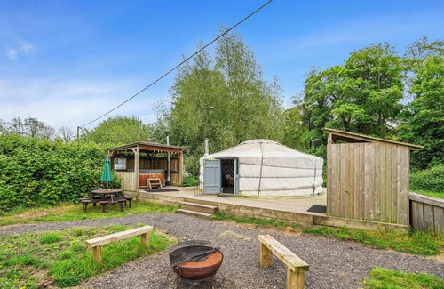 Great Ellingham RV Rental | PERIGNON Luxury Heated Yurt with Private Hot Tub