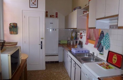 Jumilhac-le-Grand House | Périgord-Limousin, beautiful village house in a garden at the foot of the castle