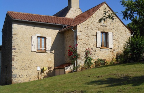 Saint-Germain-de-Belves House | perigourdine house in the countryside