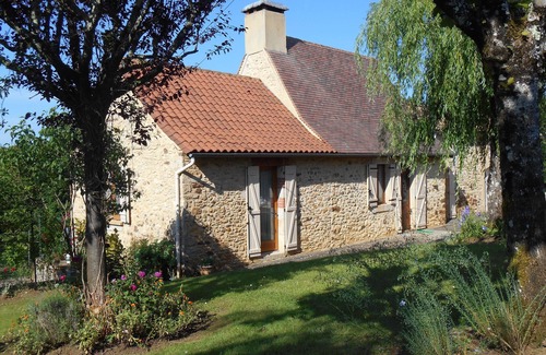 Saint-Germain-de-Belves House | perigourdine house in the countryside