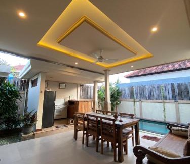 Blahbatuh House | Pering Diamond Villa