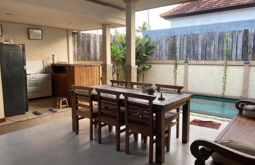 Blahbatuh House | Pering Diamond Villa