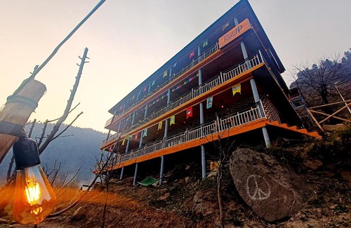 Tosh Hostel | Perkup Hostel